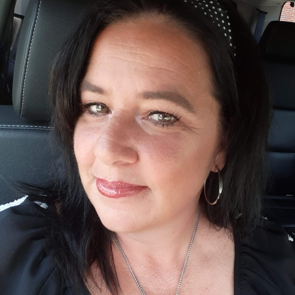 Meet your Posher, Donnita